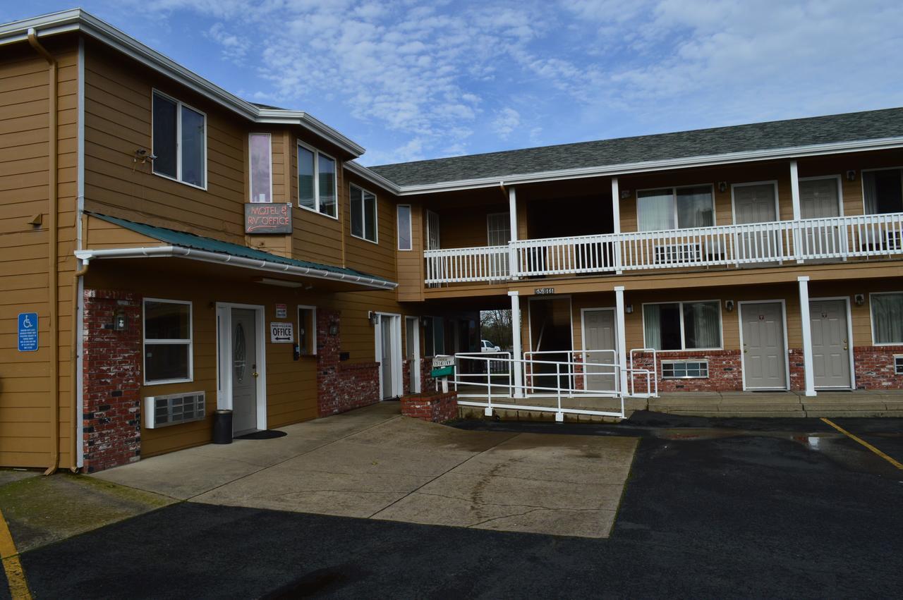 Western Motel Junction City Exterior photo